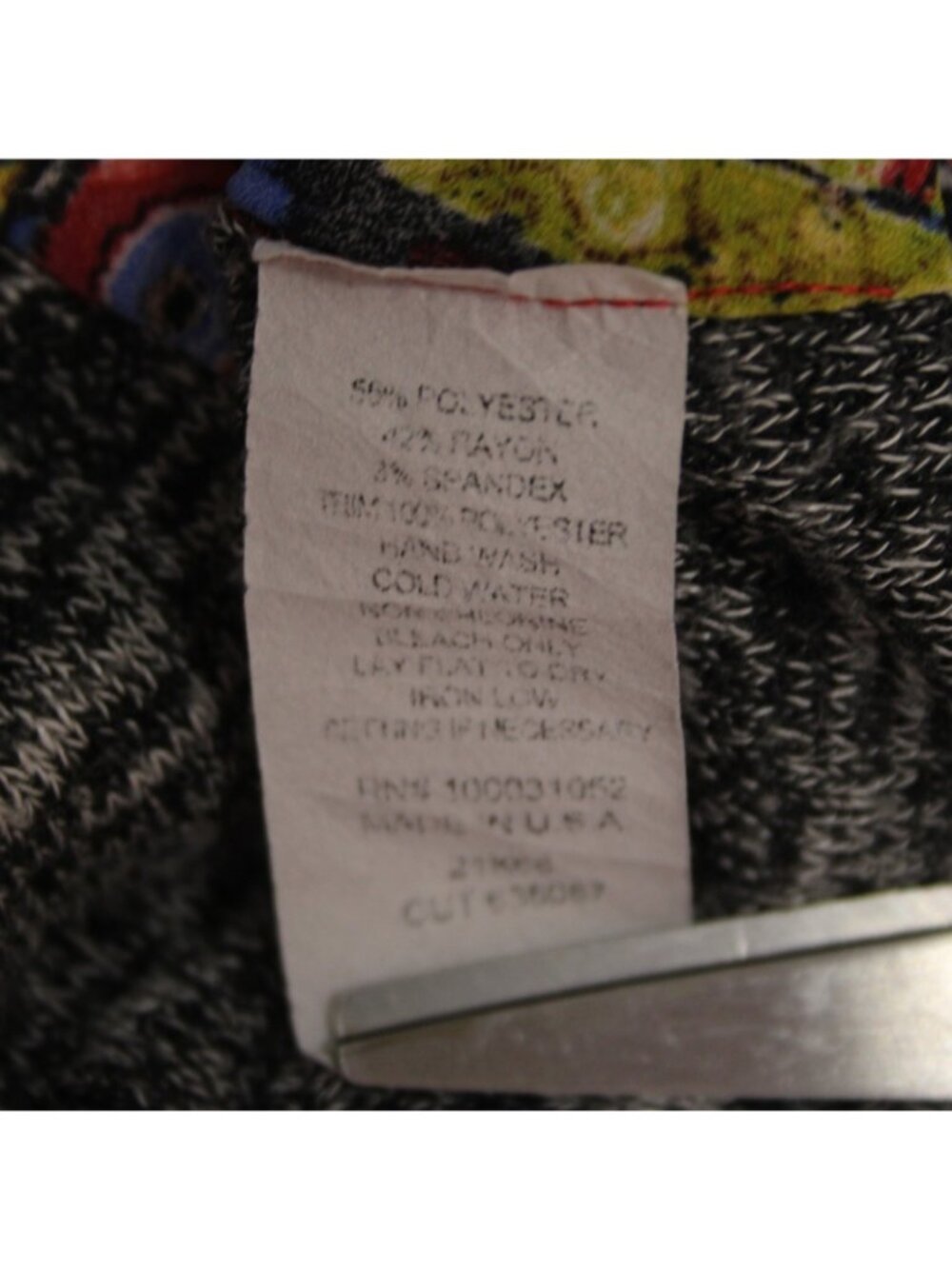 Citron Top Poeme Sz M Black White Multi Colored Asymmetrical Poly Rayon Top - Picture 4 of 10